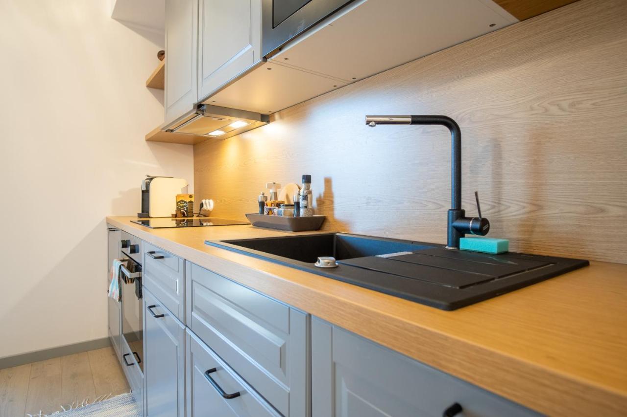 Dream Stay - Brand New Apartment With Balcony & Free Parking Tallin Exterior foto