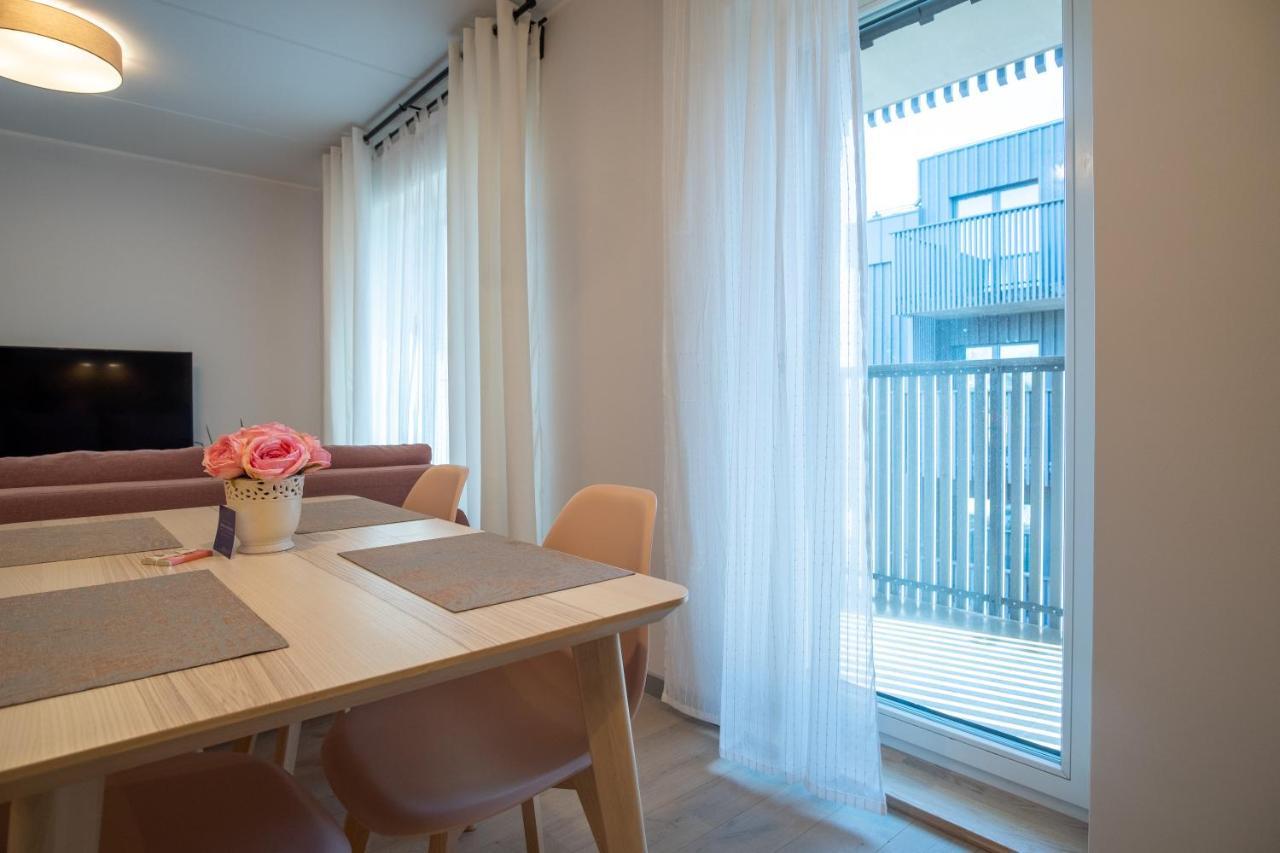 Dream Stay - Brand New Apartment With Balcony & Free Parking Tallin Exterior foto