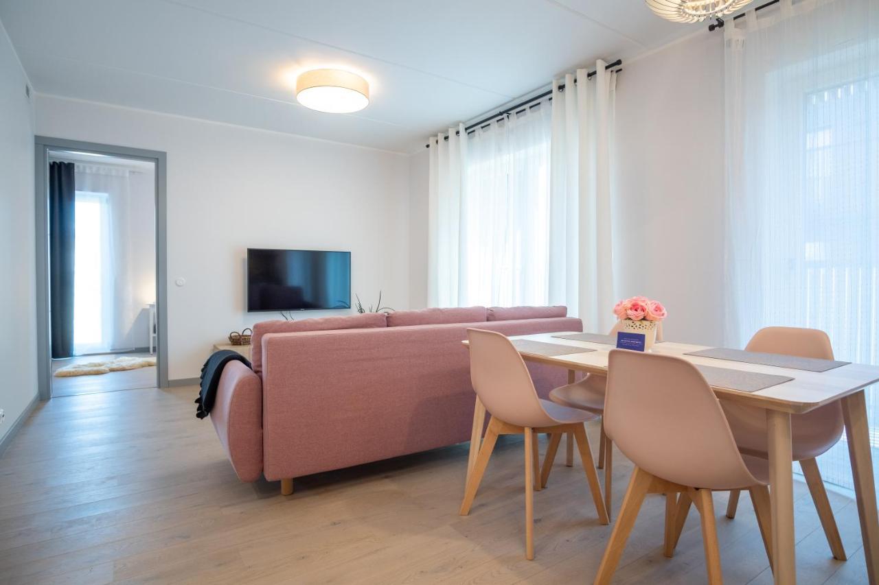 Dream Stay - Brand New Apartment With Balcony & Free Parking Tallin Exterior foto