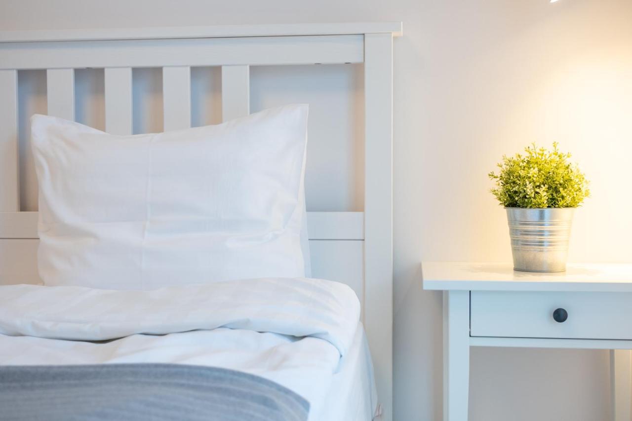 Dream Stay - Brand New Apartment With Balcony & Free Parking Tallin Exterior foto
